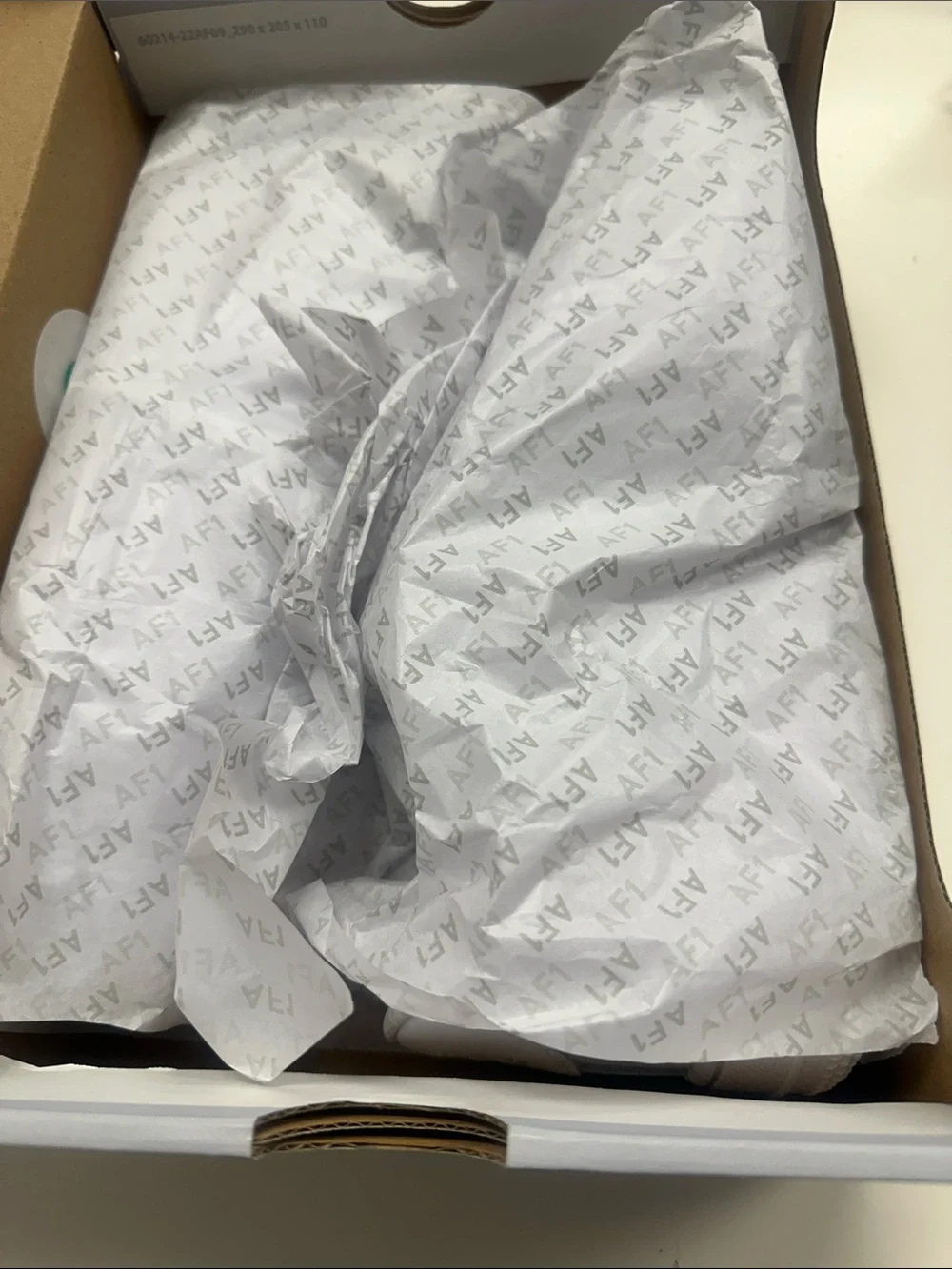 Nike Air Force 1 LE (GS) White/White Shoe Box Label